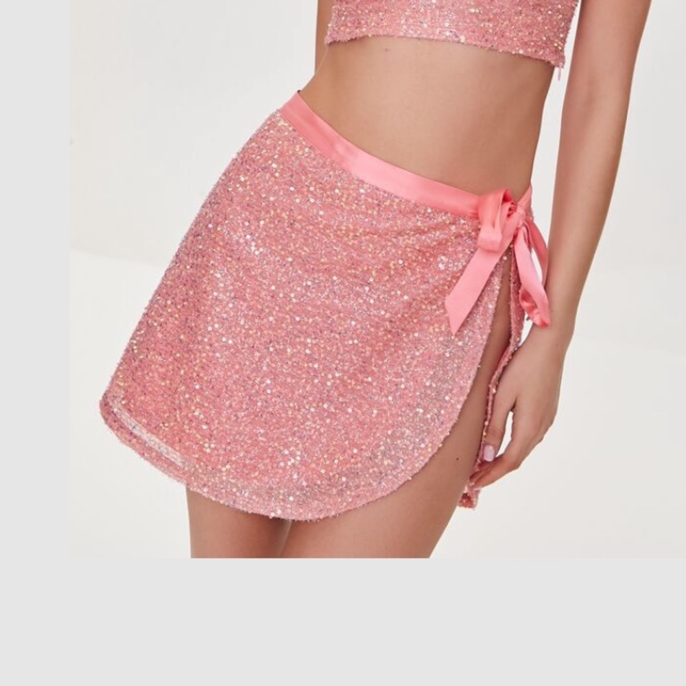 Forever 21 sequin skirt